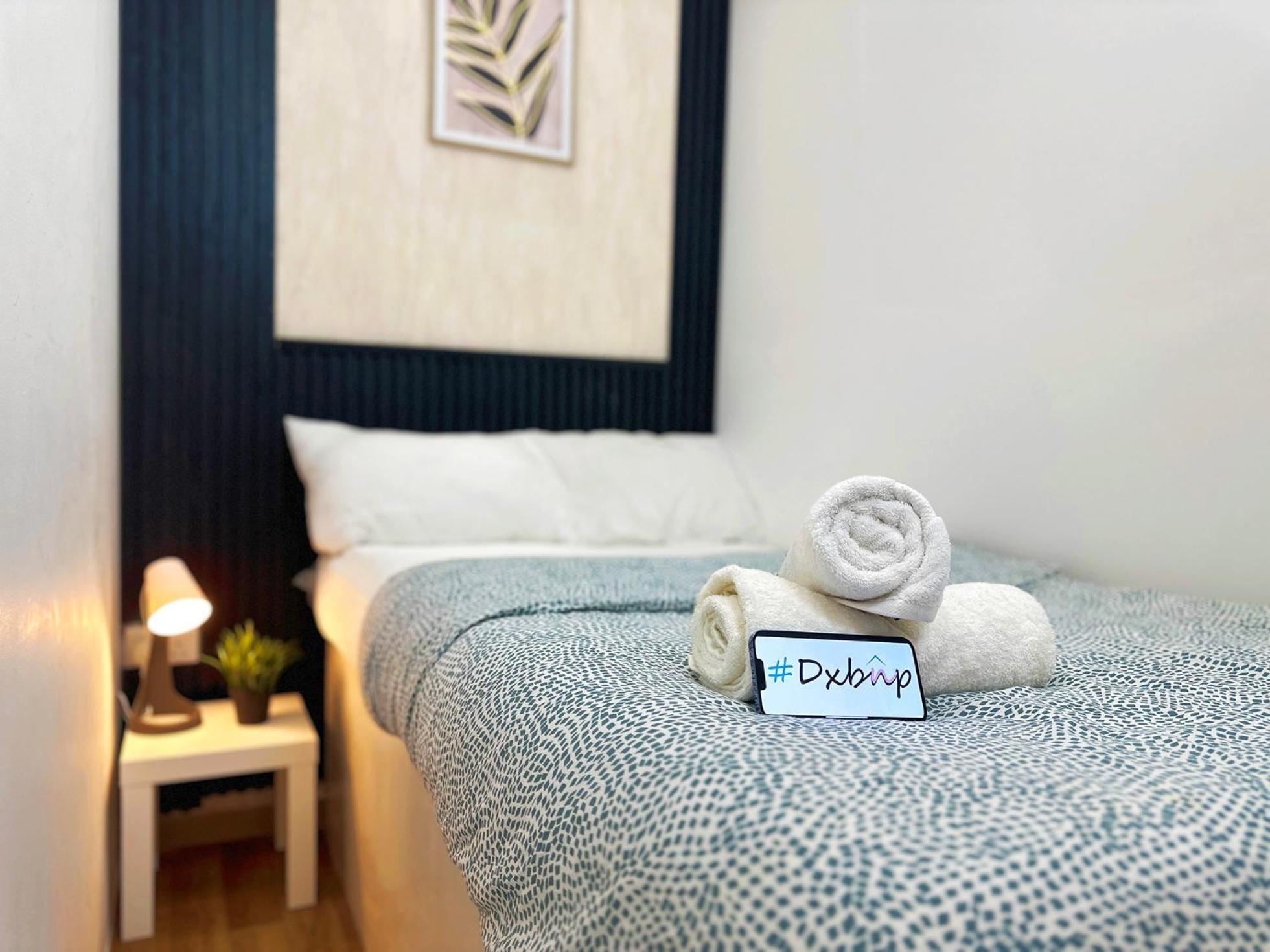 Nomad Partition Room In Barsha Heights 3 Mins To Icm Metro Dubai Eksteriør bilde