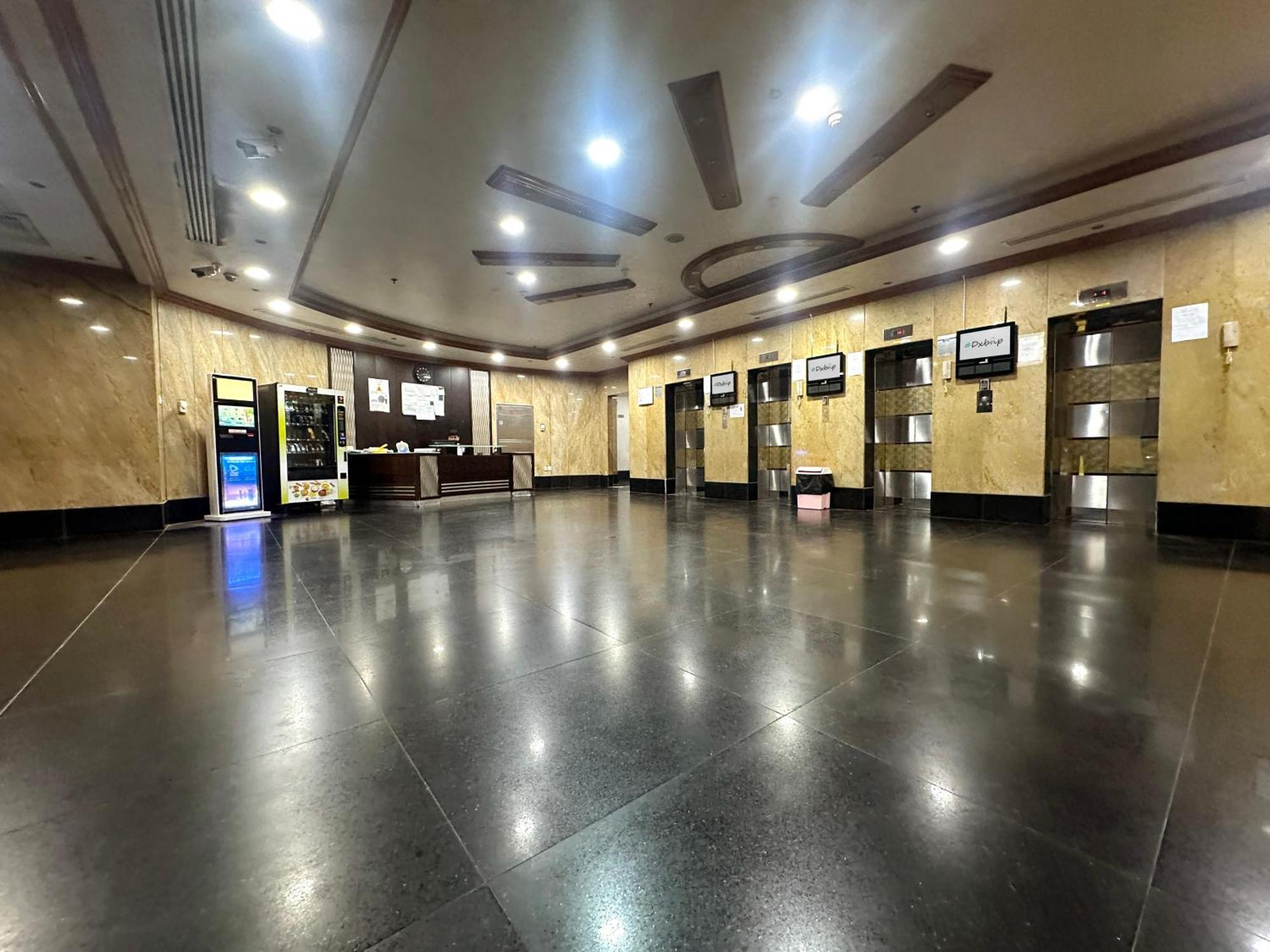 Nomad Partition Room In Barsha Heights 3 Mins To Icm Metro Dubai Eksteriør bilde